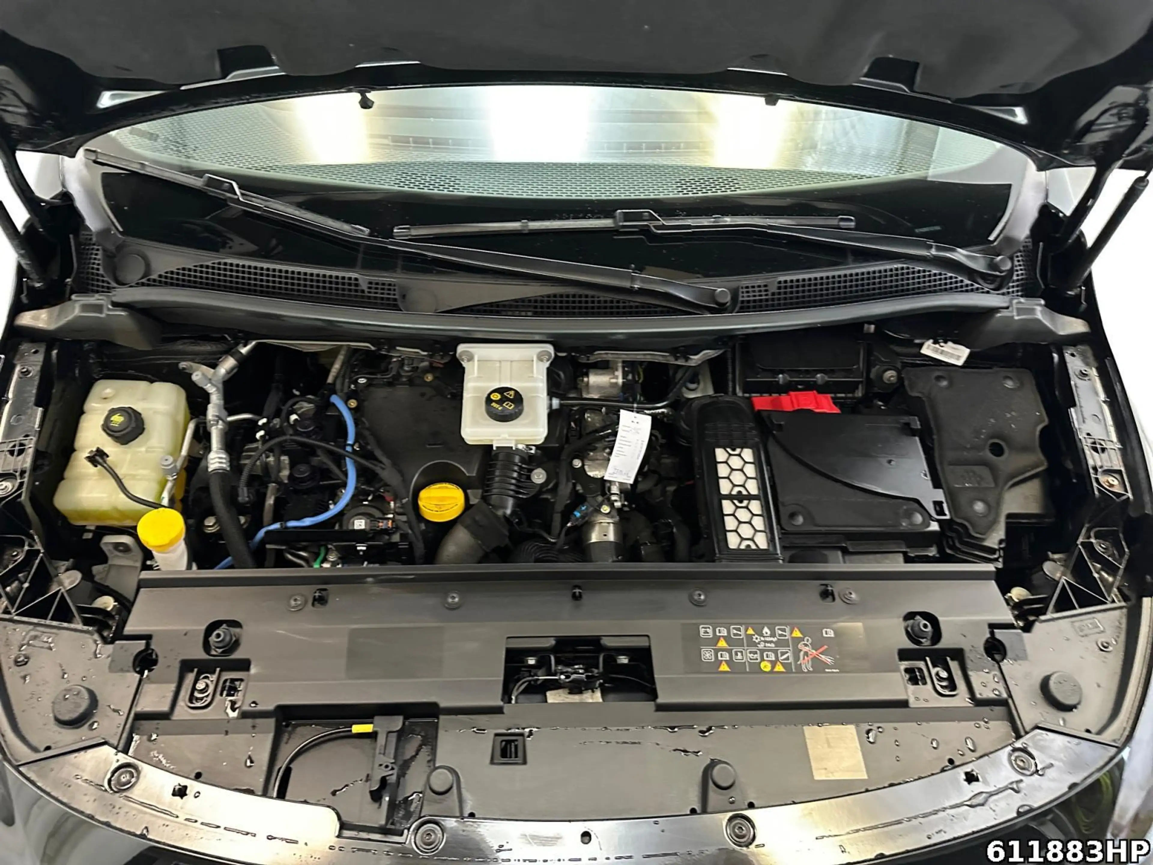 Mercedes-Benz T-Class Progressive AHK LED Rückfahrkamera — photo 7