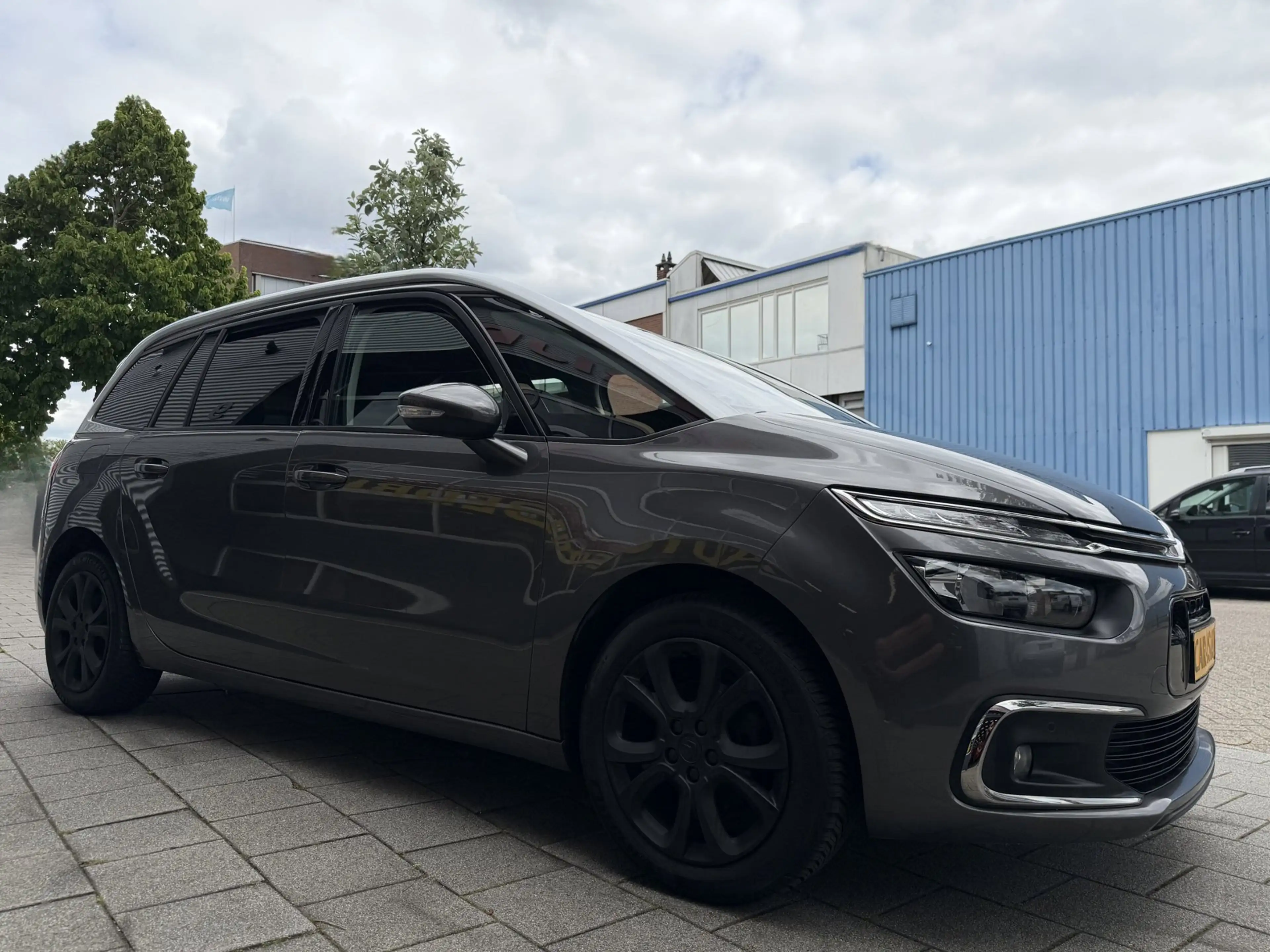 Citroen Grand C4 SpaceTourer 1.2 PureTech SHINE - 7 Personen - Apple CarPlay/Na — photo 12