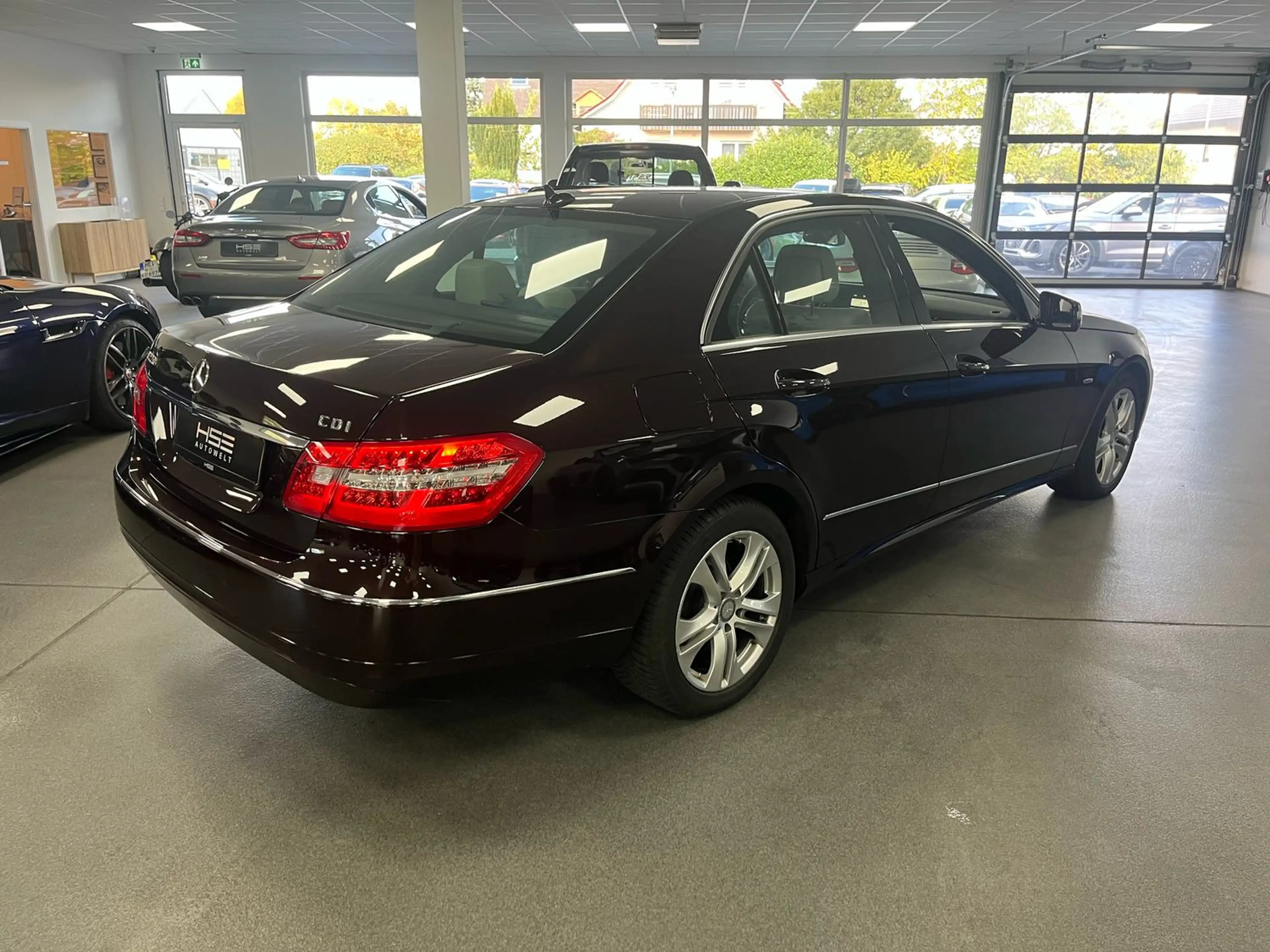 Mercedes-Benz E 220 CDI Avantgarde/1. Hand/Leder/SHZ/PDC/Tempomat — photo 9