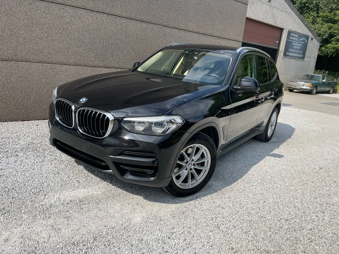 BMW X3 2.0 dA sDrive18 (EU6c) Zwart - 1