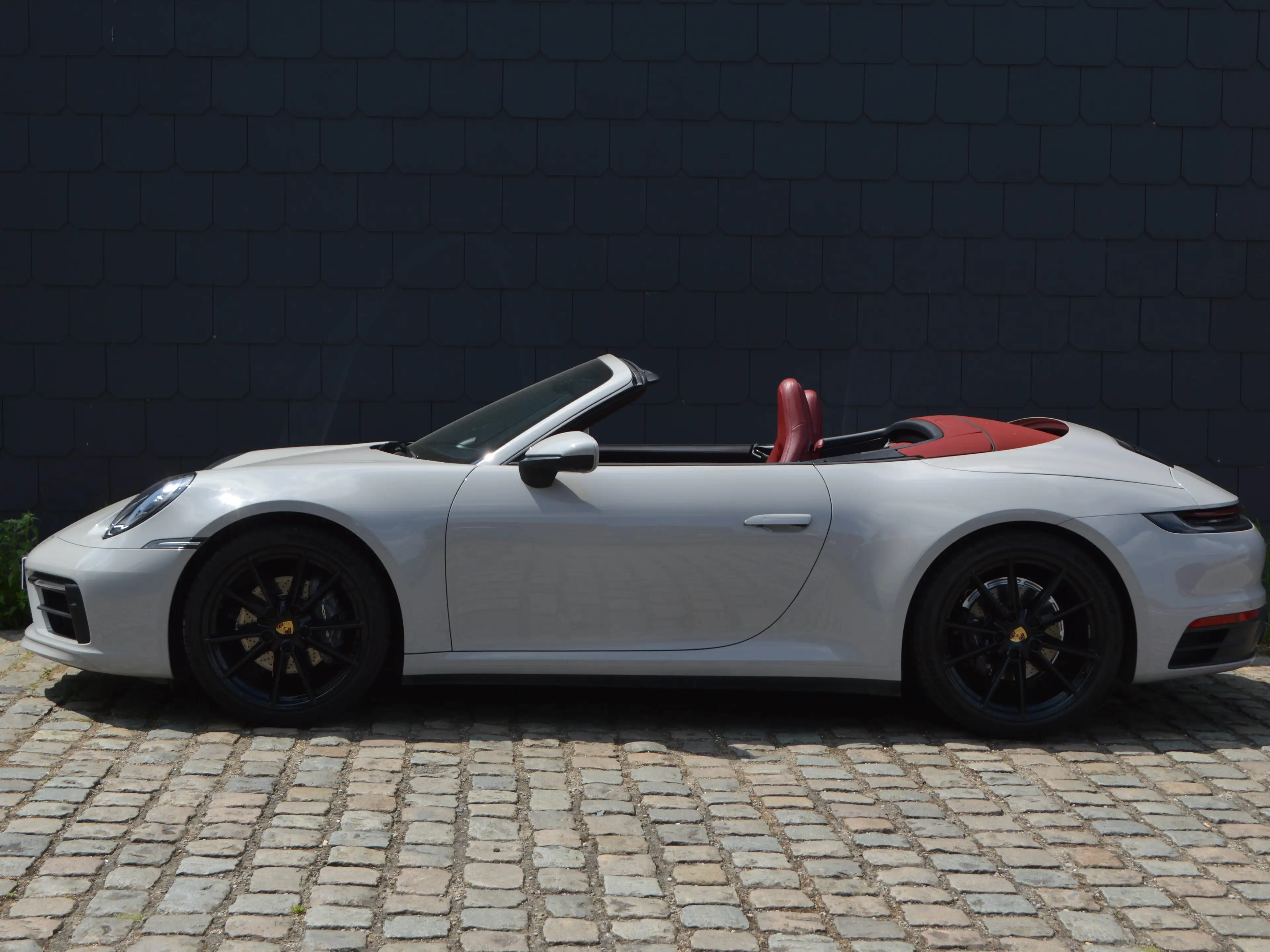 Porsche 911 911 Carrera 4 Cabriolet 3.0 Turbo PDK (EU6d-TEMP) CABRIO CARNET PORSCHE CARPASS NAVI LEDER — photo 5