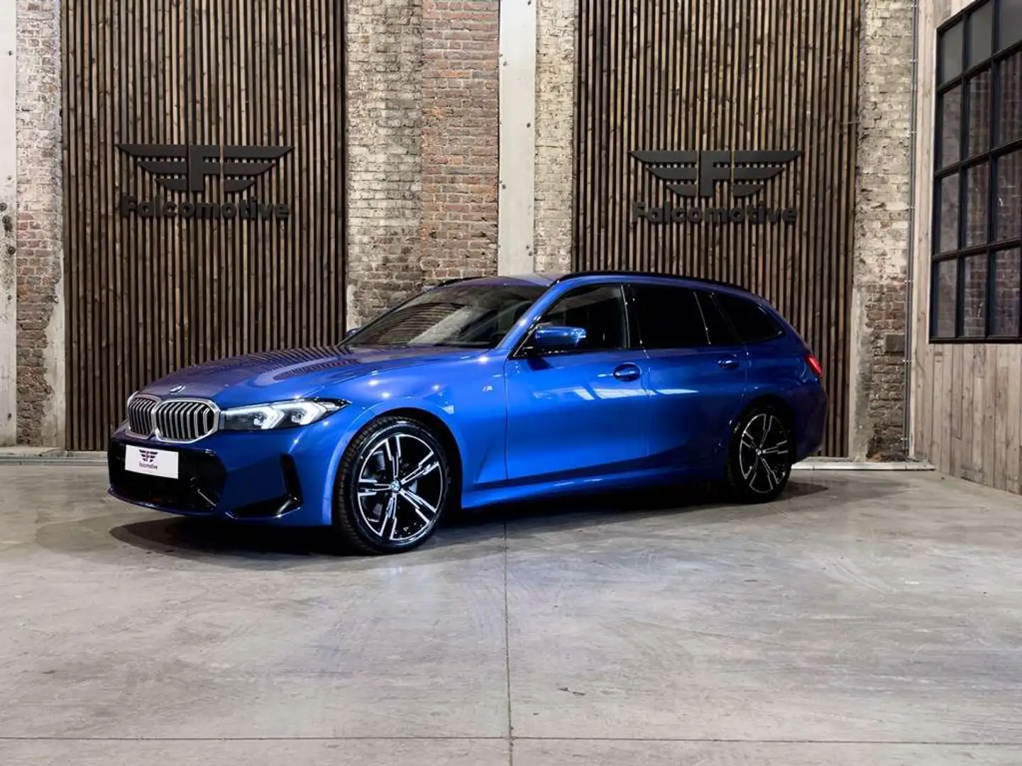BMW 320 d*AUT*xDrive*M-SPORT*4.680 km*FACELIFT*TOURING* Bleu - 2