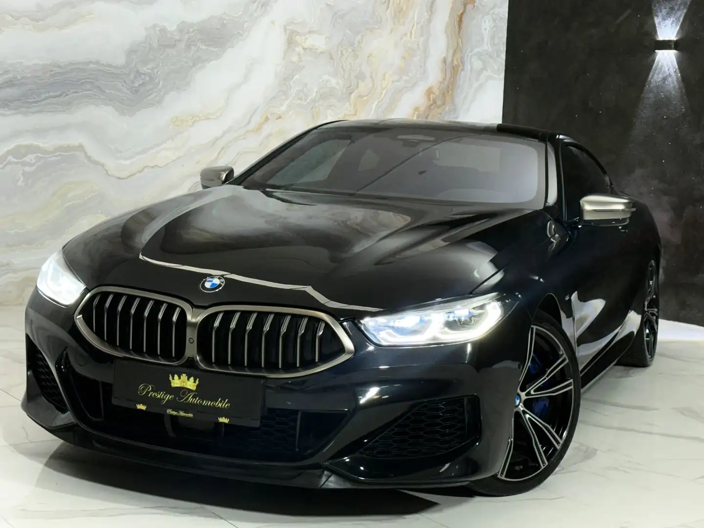 BMW M850 i xDrive V8 530PS *INDIVIDUAL*MEGA VOLL*ALL BLACK* Schwarz - 2