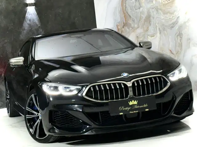 BMW M850 i xDrive V8 530PS *INDIVIDUAL*MEGA VOLL*ALL BLACK*
