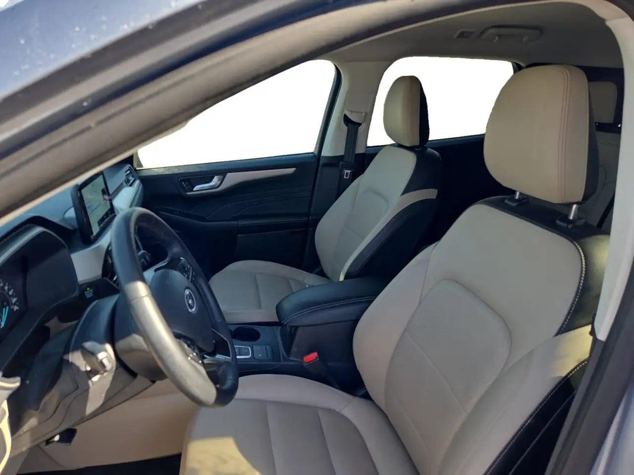 Ford Escape снимка Ford Escape