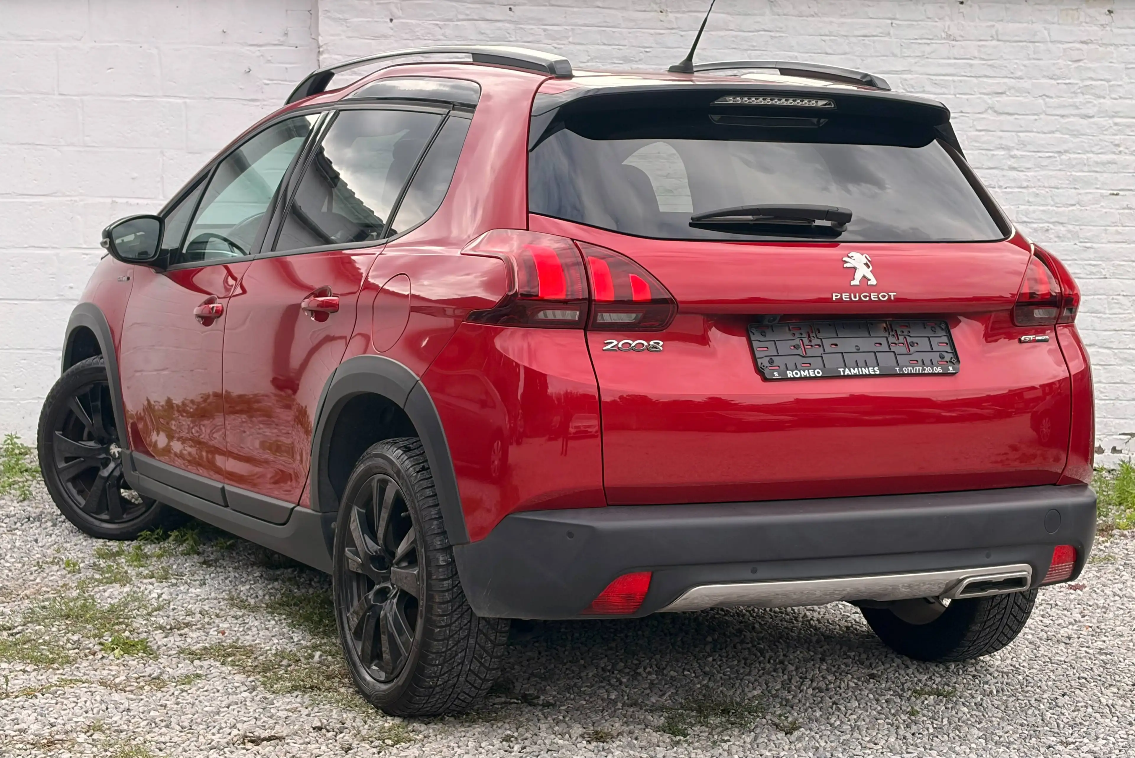 Peugeot 2008 2008 1.2i GT Line Tel : 0484359705 — photo 4
