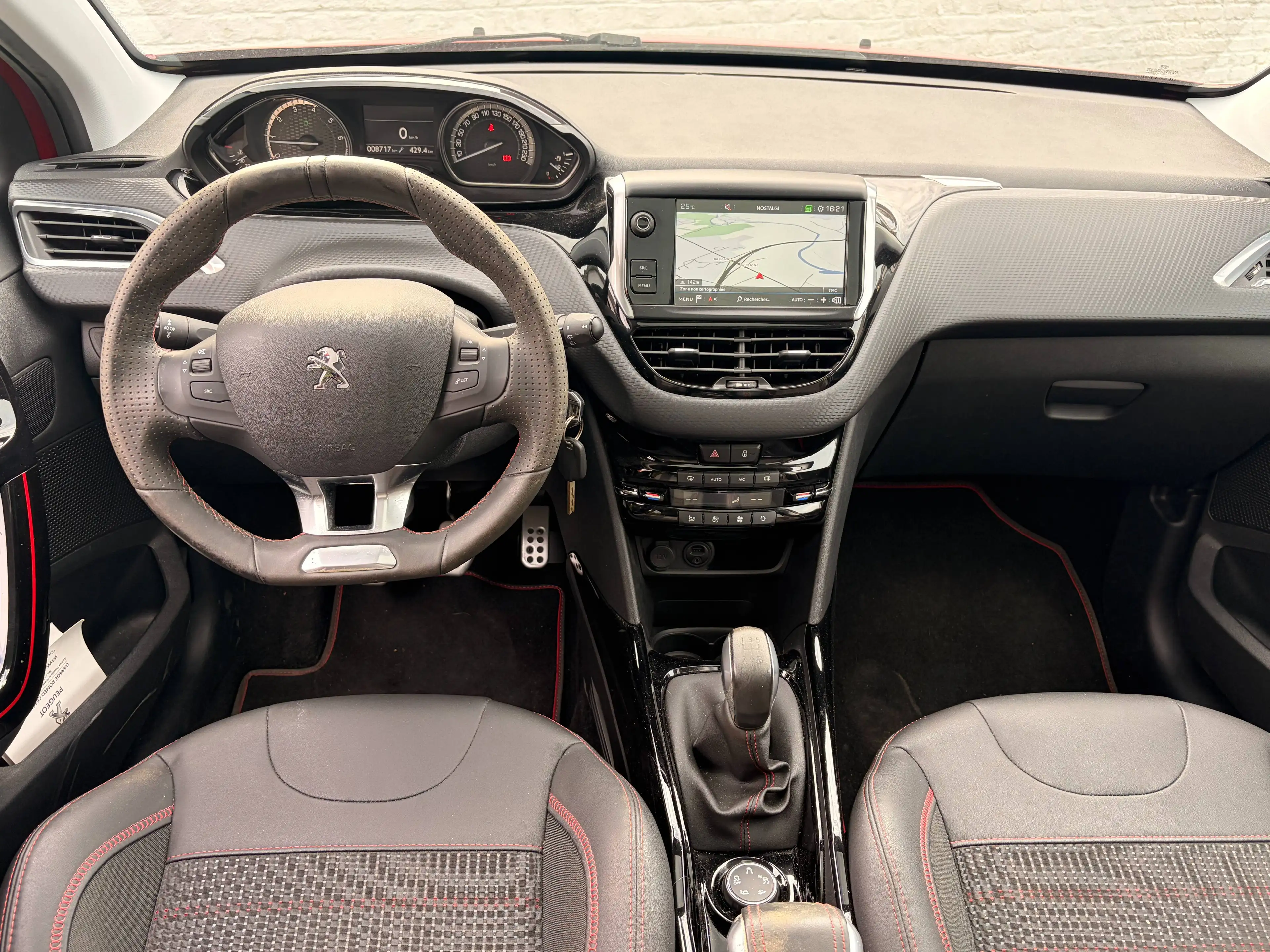 Peugeot 2008 2008 1.2i GT Line Tel : 0484359705 — photo 10