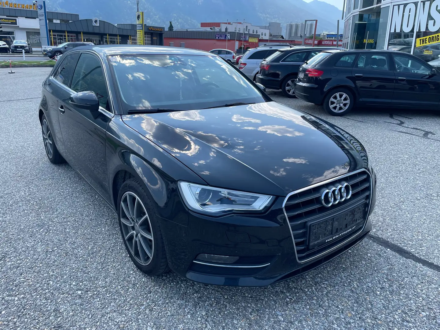 Audi A3 ambiente Schwarz - 2