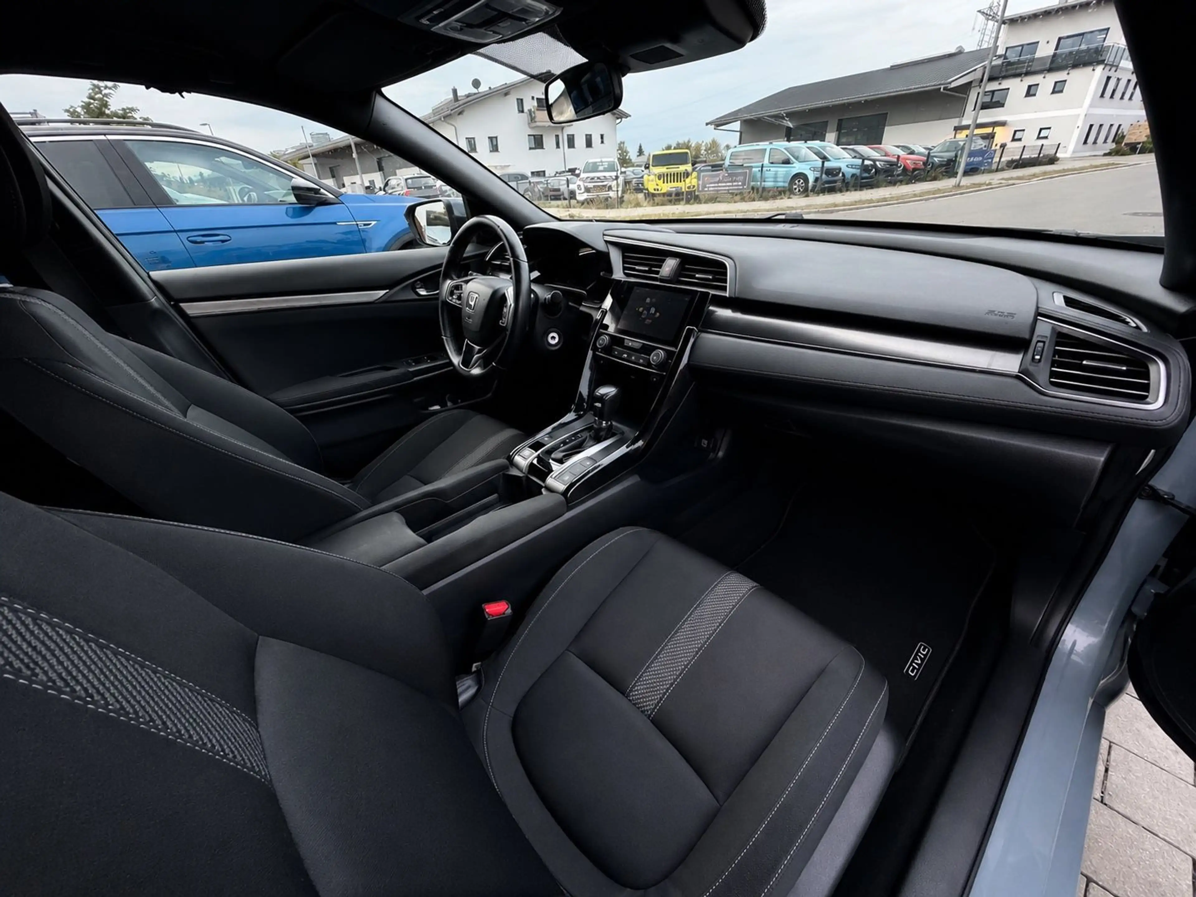 Honda Civic Elegance Automatik Navi LED ALU KAM — photo 10