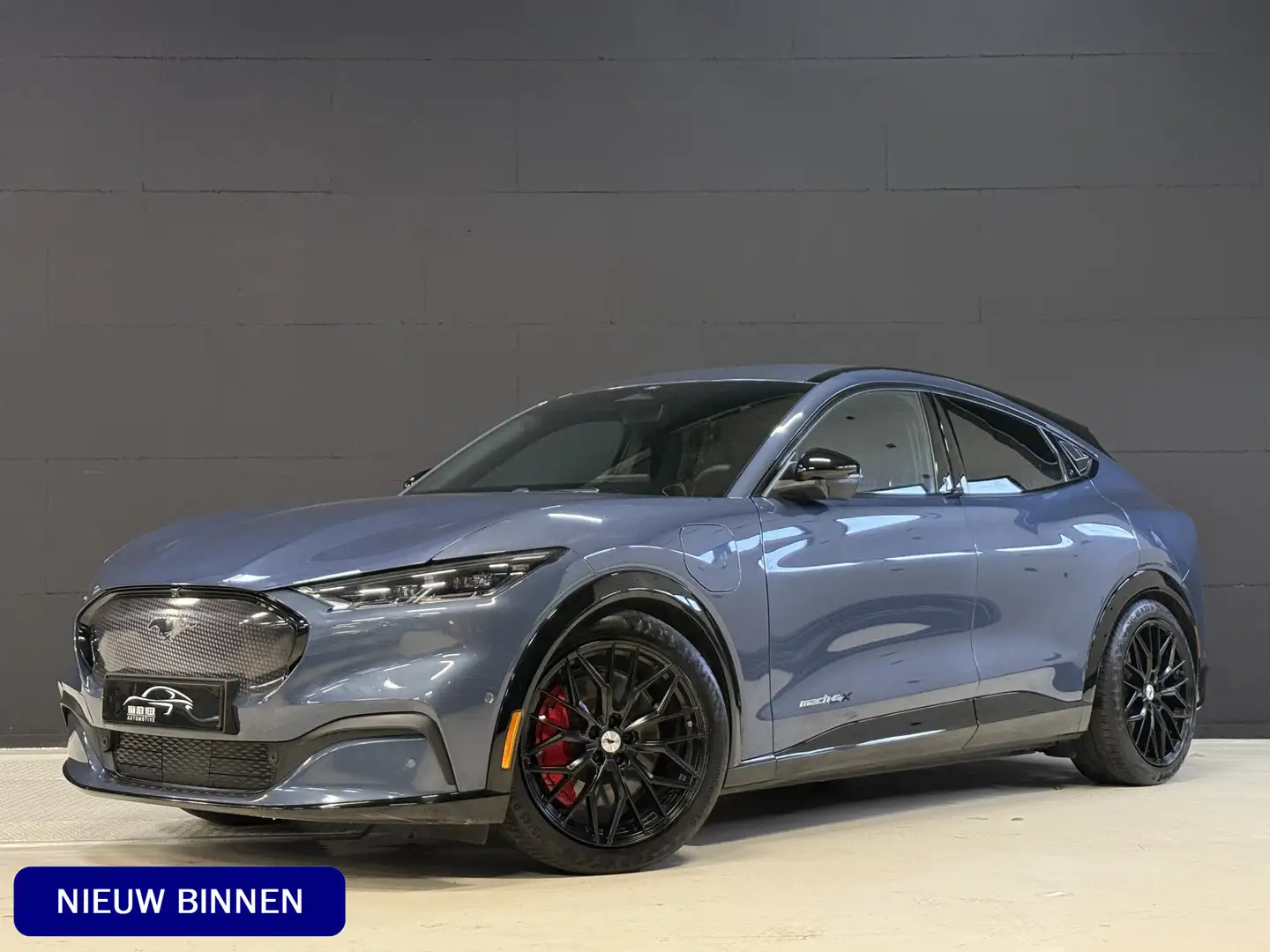 Ford Mustang Mach-E Extended AWD 98 kWh | SOH 94.5% | B&O | LED | 360 Blauw - 1
