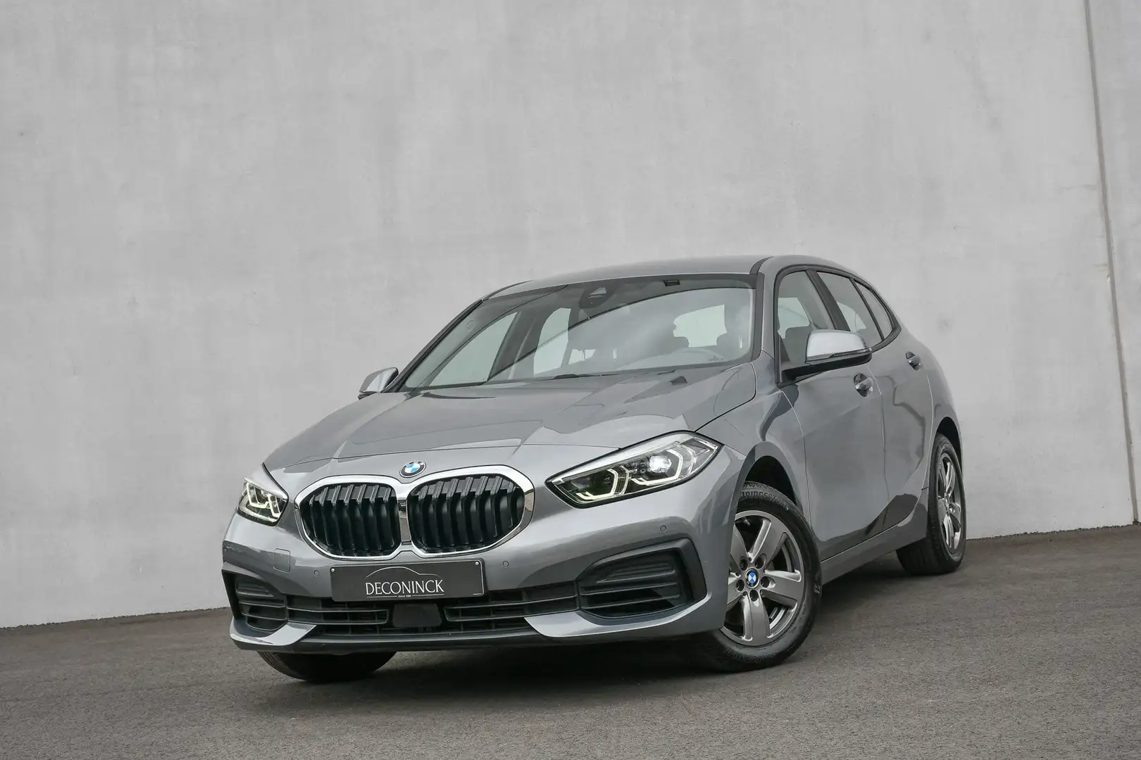 BMW 116 i *FULL LED*VIRTUAL*CRUISE*PDC*CARPLAY* Grijs - 1