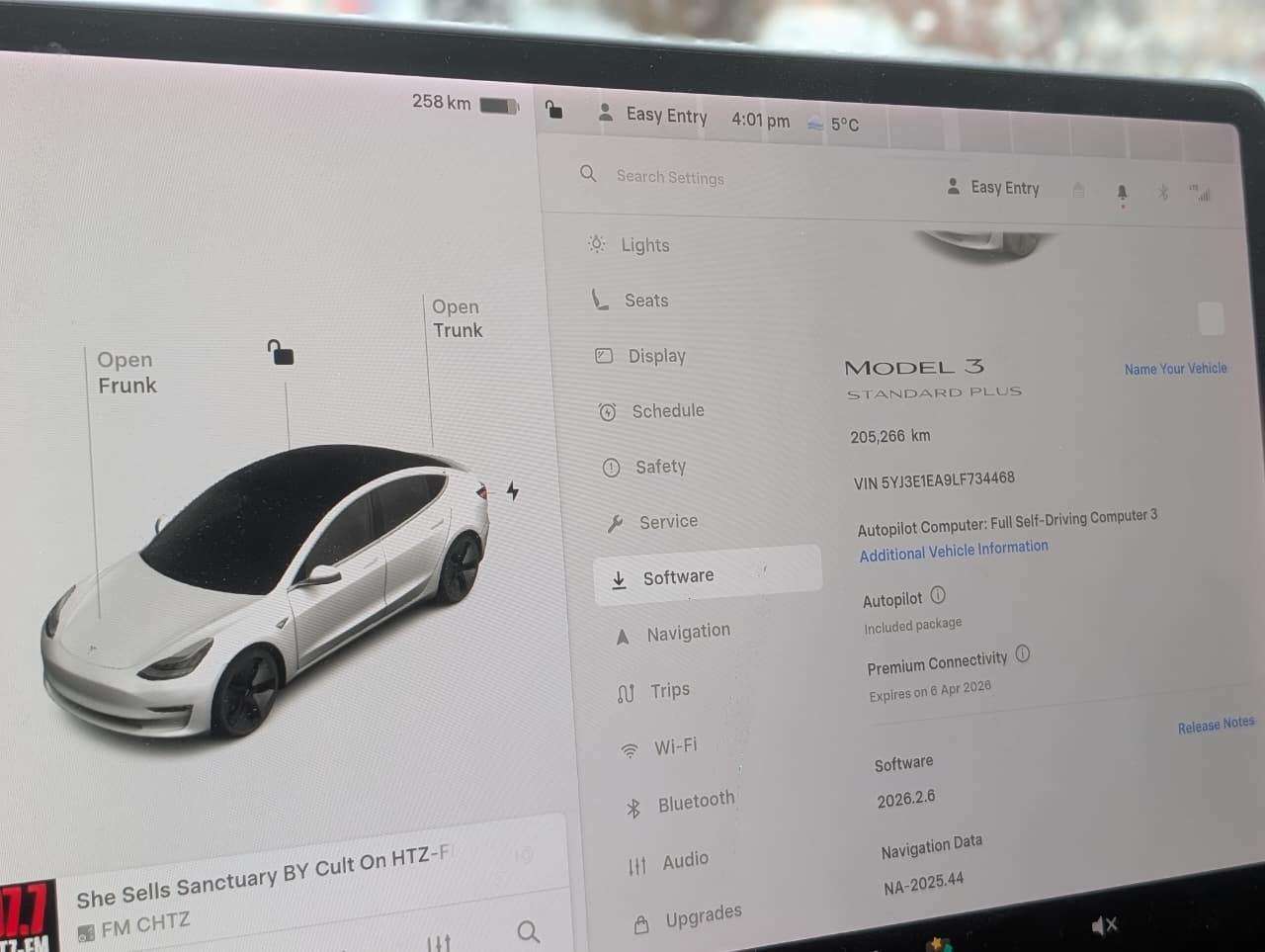2020 Tesla Model 3 STANDARD RANGE PLUS RWD alt 5