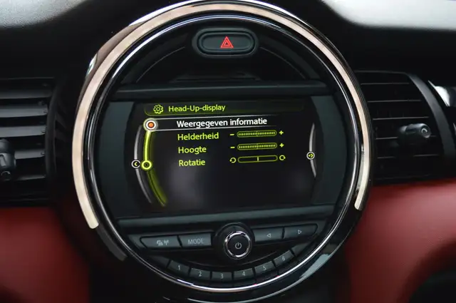 Mini Hatch view 20