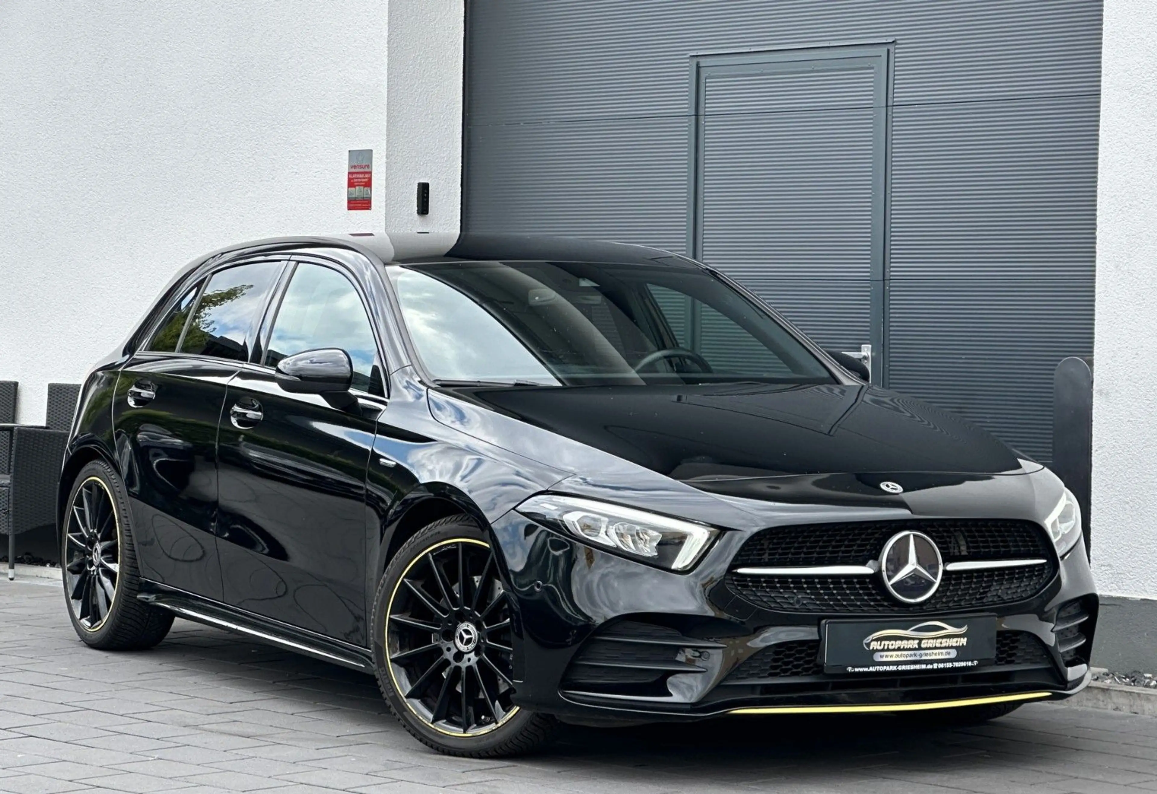 Mercedes-Benz A 220 Edition 1*AMG*DIGITAL-TACHO*NIGHT*KAMERA