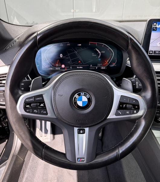 BMW 520 520d 5er Touring M Sport Navi Laser Pano Harman/ka — photo 10