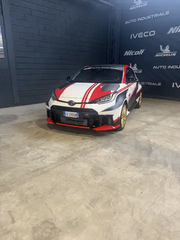 Toyota Yaris GR 1.6 Circuit dat-8