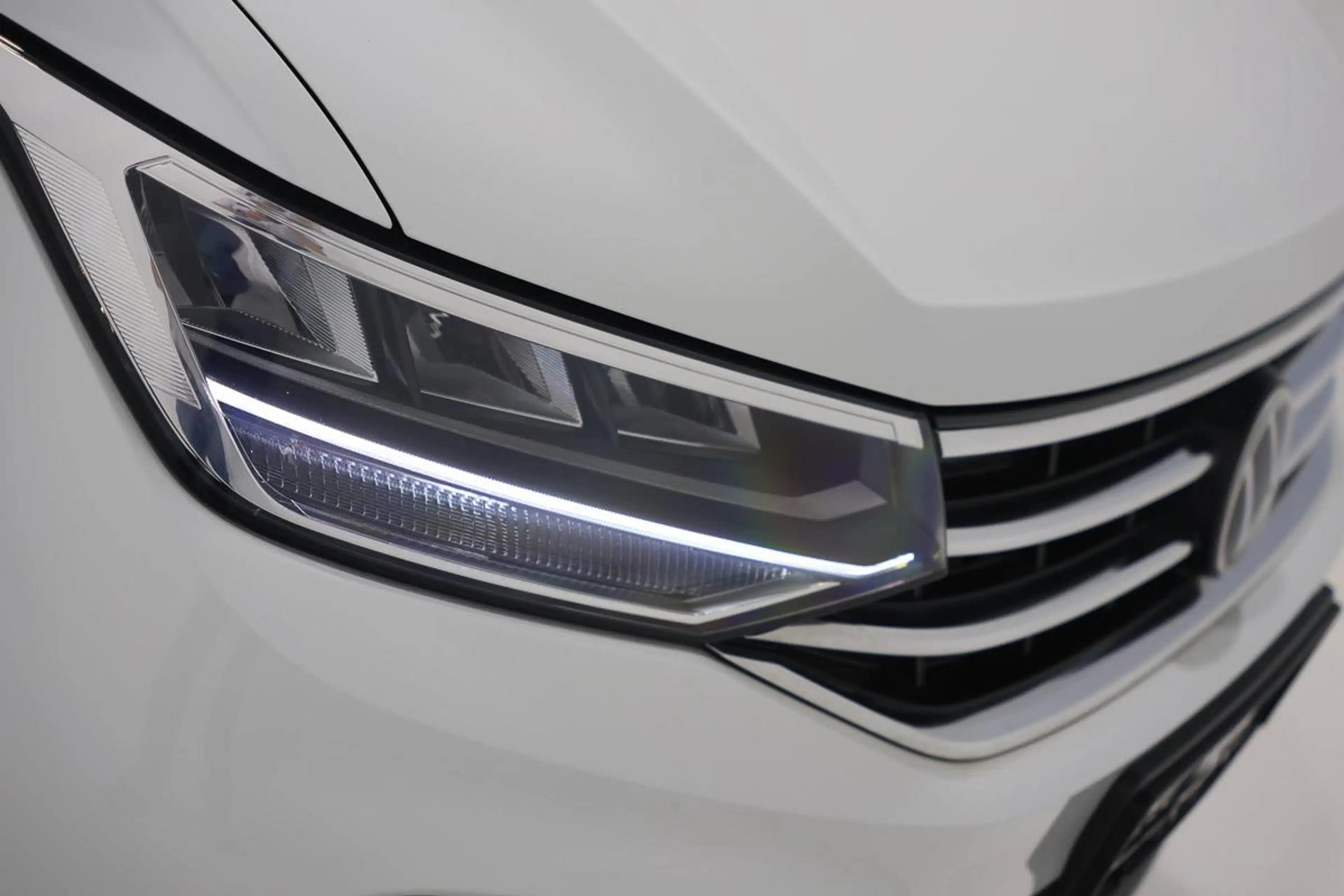 Volkswagen Tiguan Allspace 2.0 TDI DSG  LED GPS CAM CARPLAY — photo 9