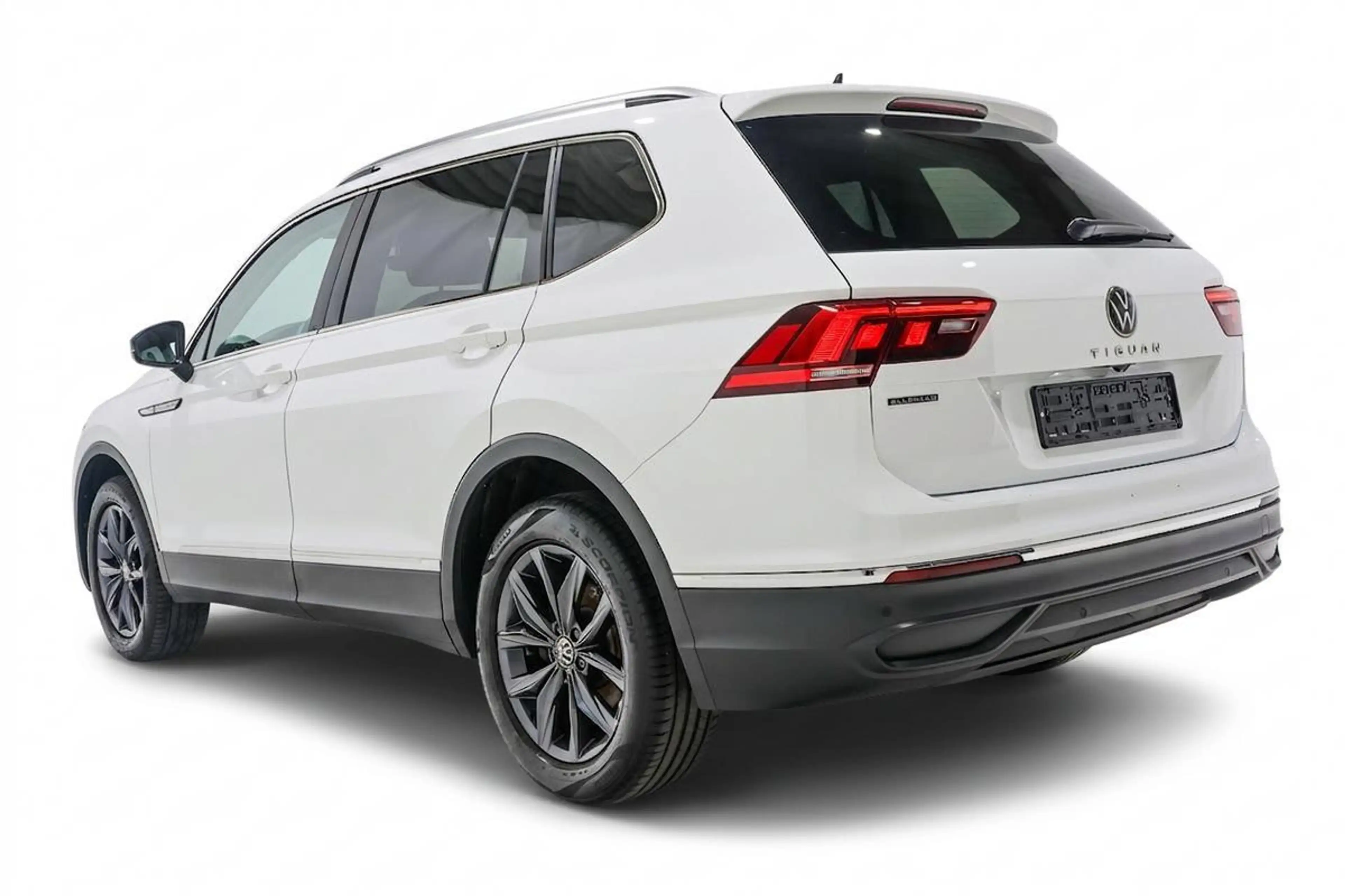 Volkswagen Tiguan Allspace 2.0 TDI DSG  LED GPS CAM CARPLAY — photo 4