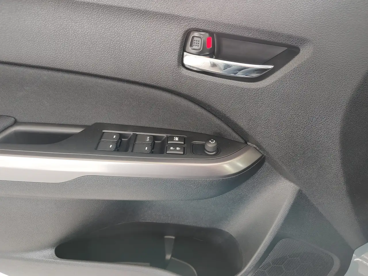 Suzuki Vitara 1.4 Comfort Hybrid DAB Navi Tempomat 12
