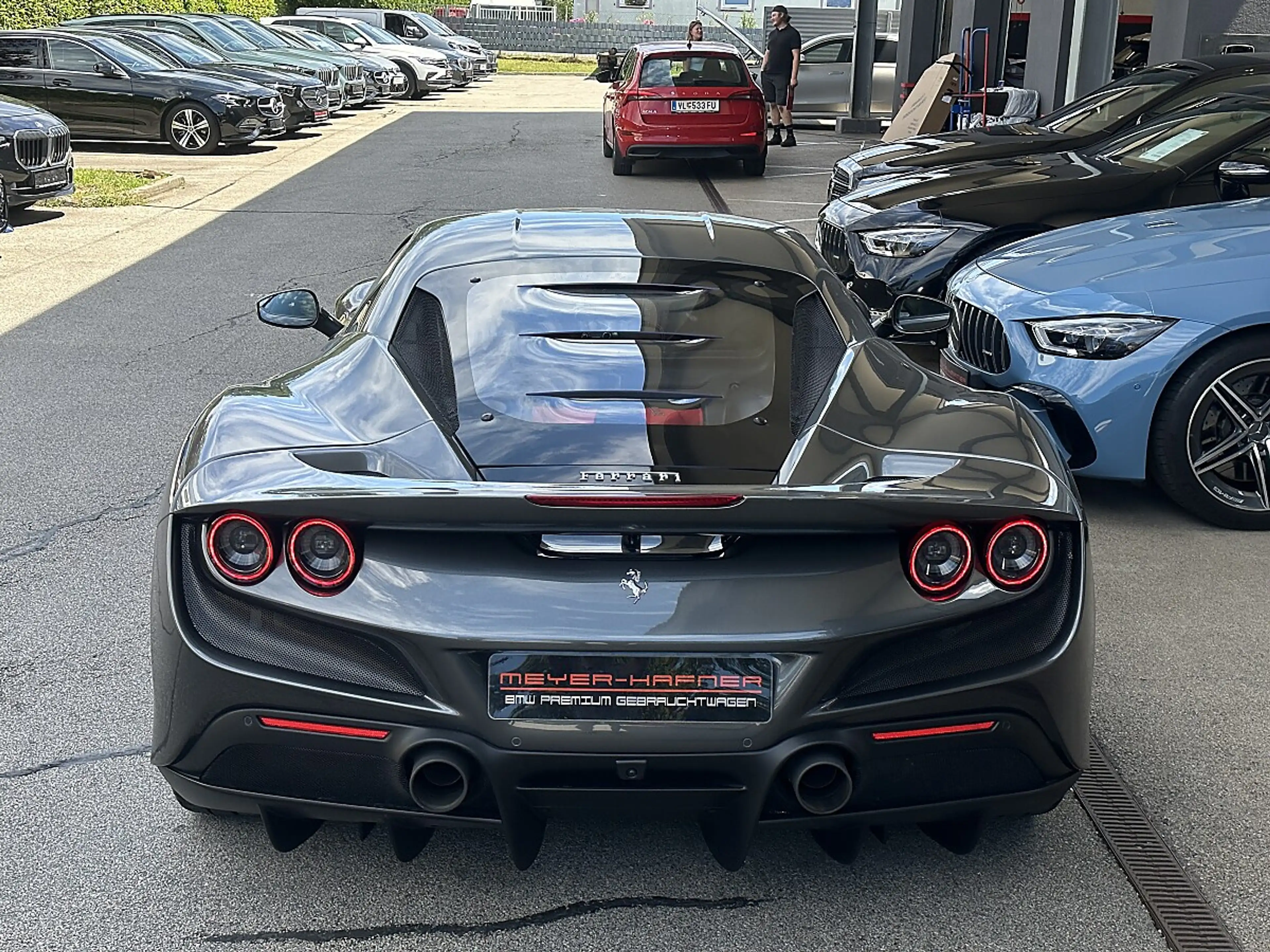 Ferrari F8 Tributo / Daytona Rennsitz / Alcantara / Keramik — photo 15
