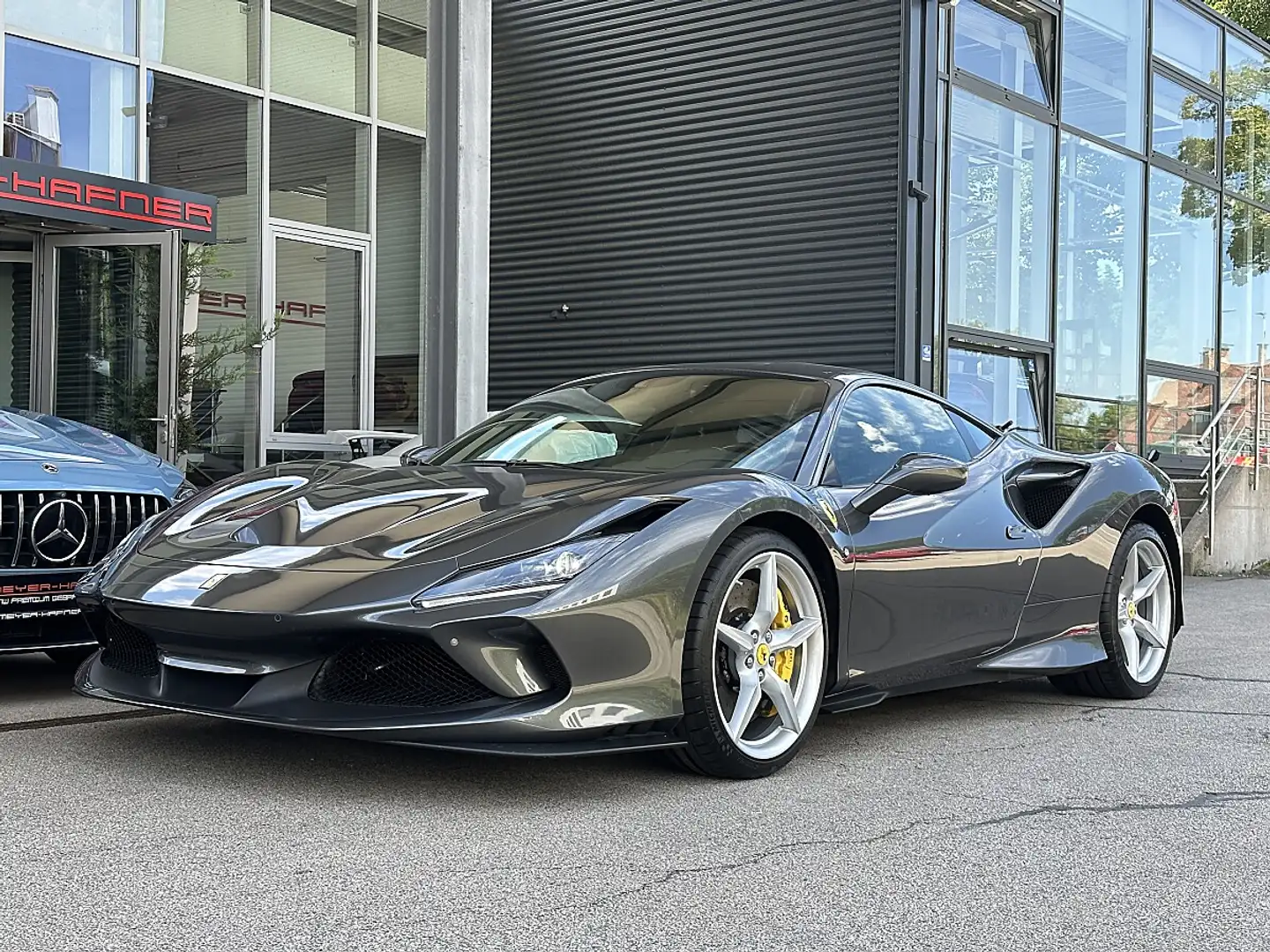 Ferrari F8 Tributo / Daytona Rennsitz / Alcantara / Keramik Grau - 2