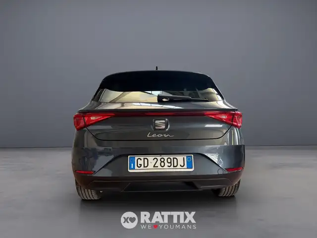 Seat Leon view 6
