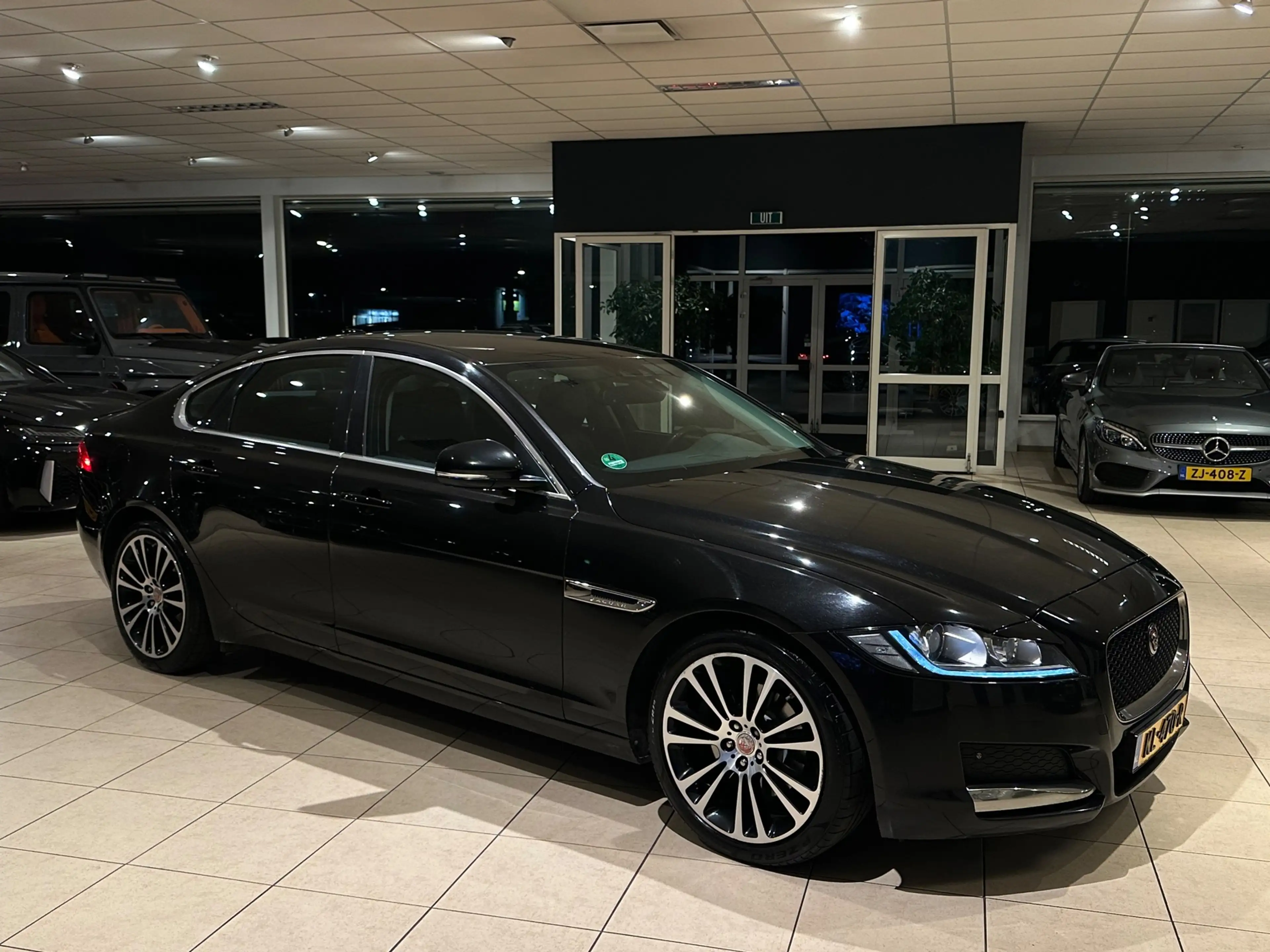 Jaguar XF 2.0d Pure|ORIG-NL|1Eig.|BTW|LEDER|CAMERA|LANE — photo 6