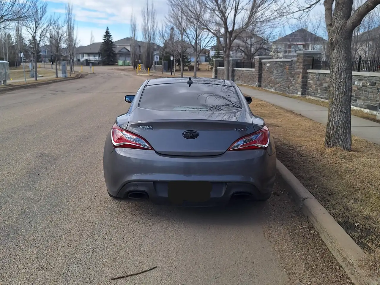 Hyundai Genesis Coupe photo Hyundai Genesis Coupe