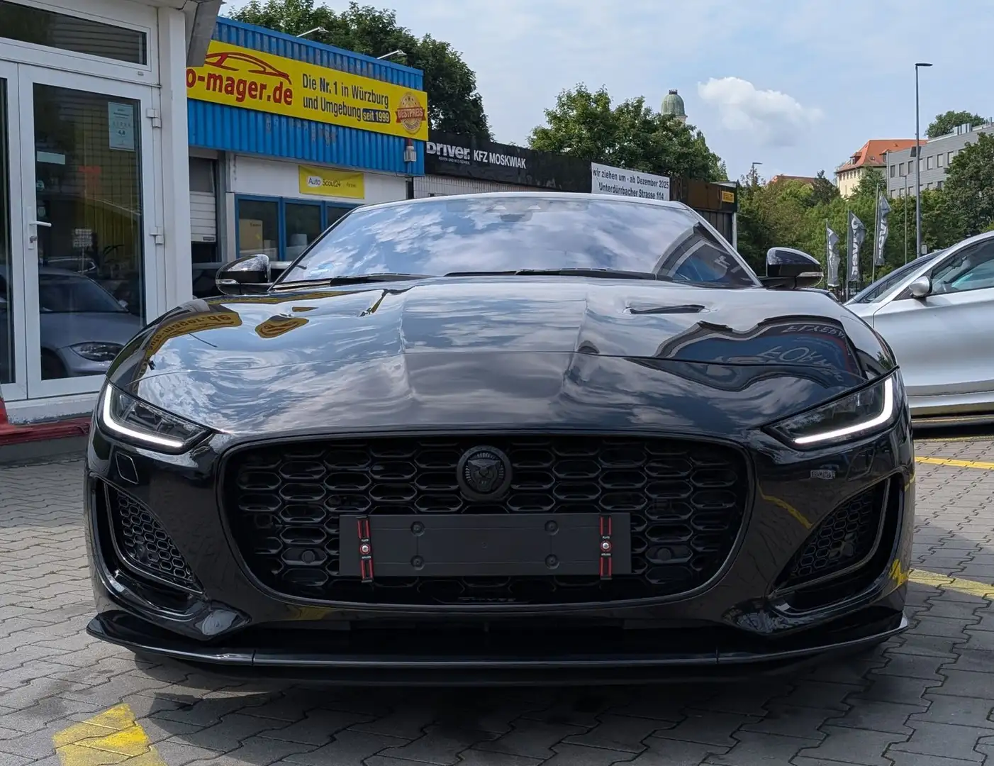 Jaguar F-Type Coupe R-Dynamic Black AWD*ACC*Pano*RKam* Noir - 2