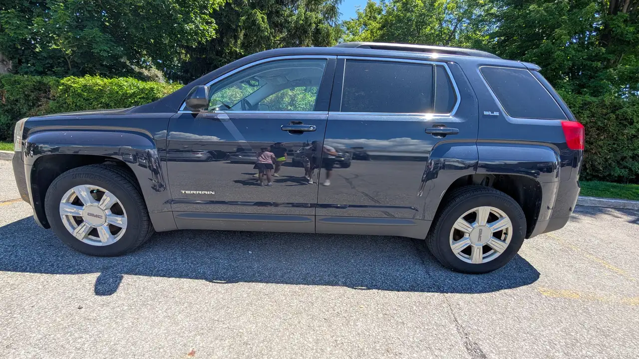 GMC Terrain photo GMC Terrain