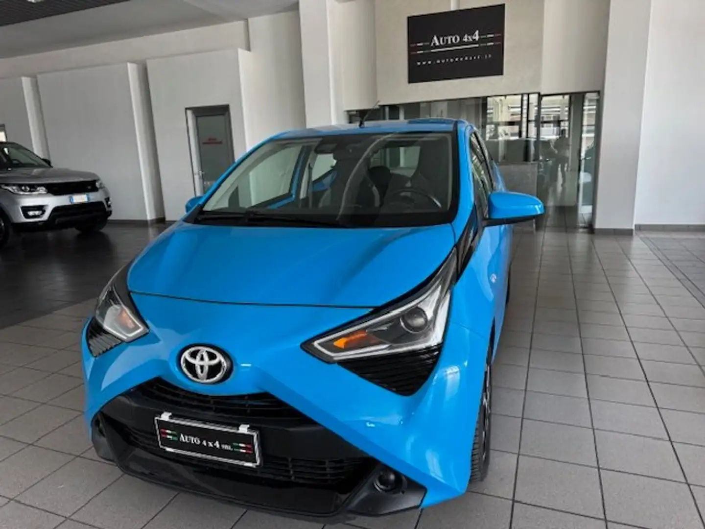 Toyota Aygo Aygo II 2018 5p 5p 1.0 x-play 72cv Blu/Azzurro - 2