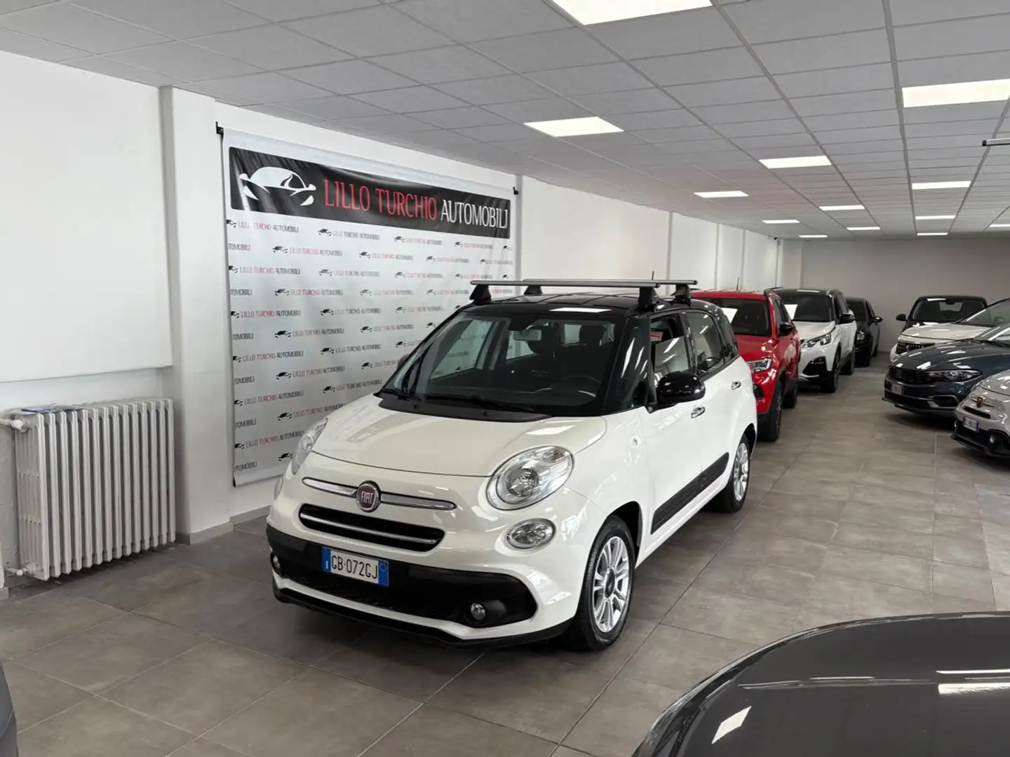 Fiat 500L Wagon 1.6 Multijet 120 CV Mirror 7 POSTI White - 1