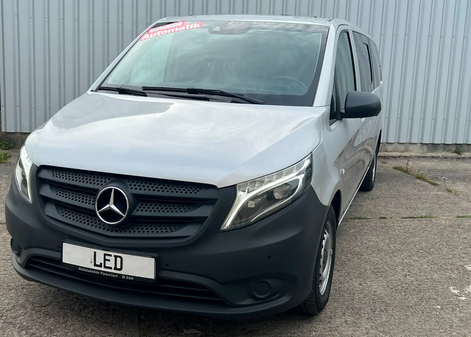 Mercedes-Benz Vito 116 CDI PRO Tourer *LED*Kamera*Einzelsitze* Silber - 1