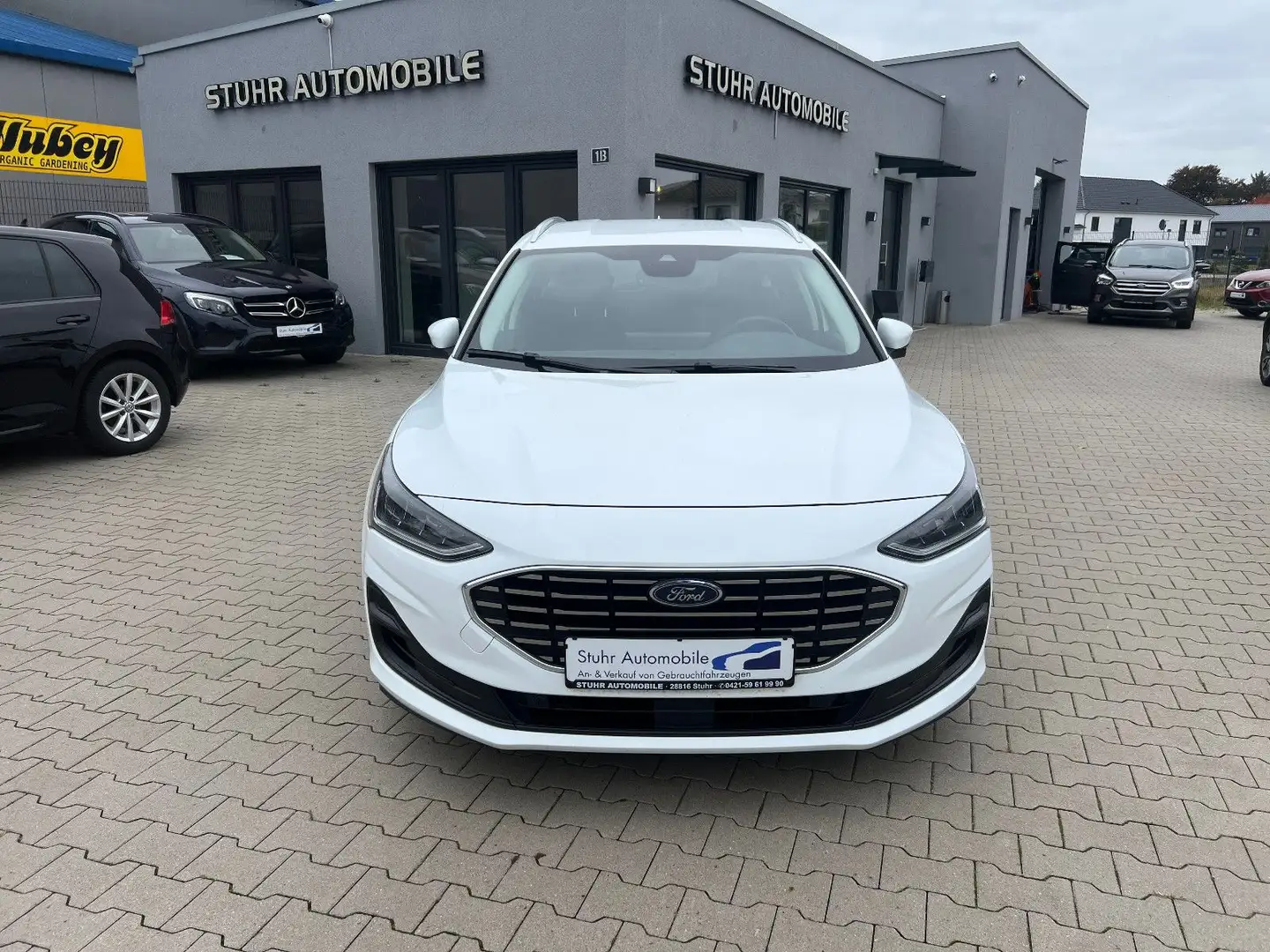 Ford Focus Turnier Titanium X Aut. LED Navi Kamera SH Blanc - 2