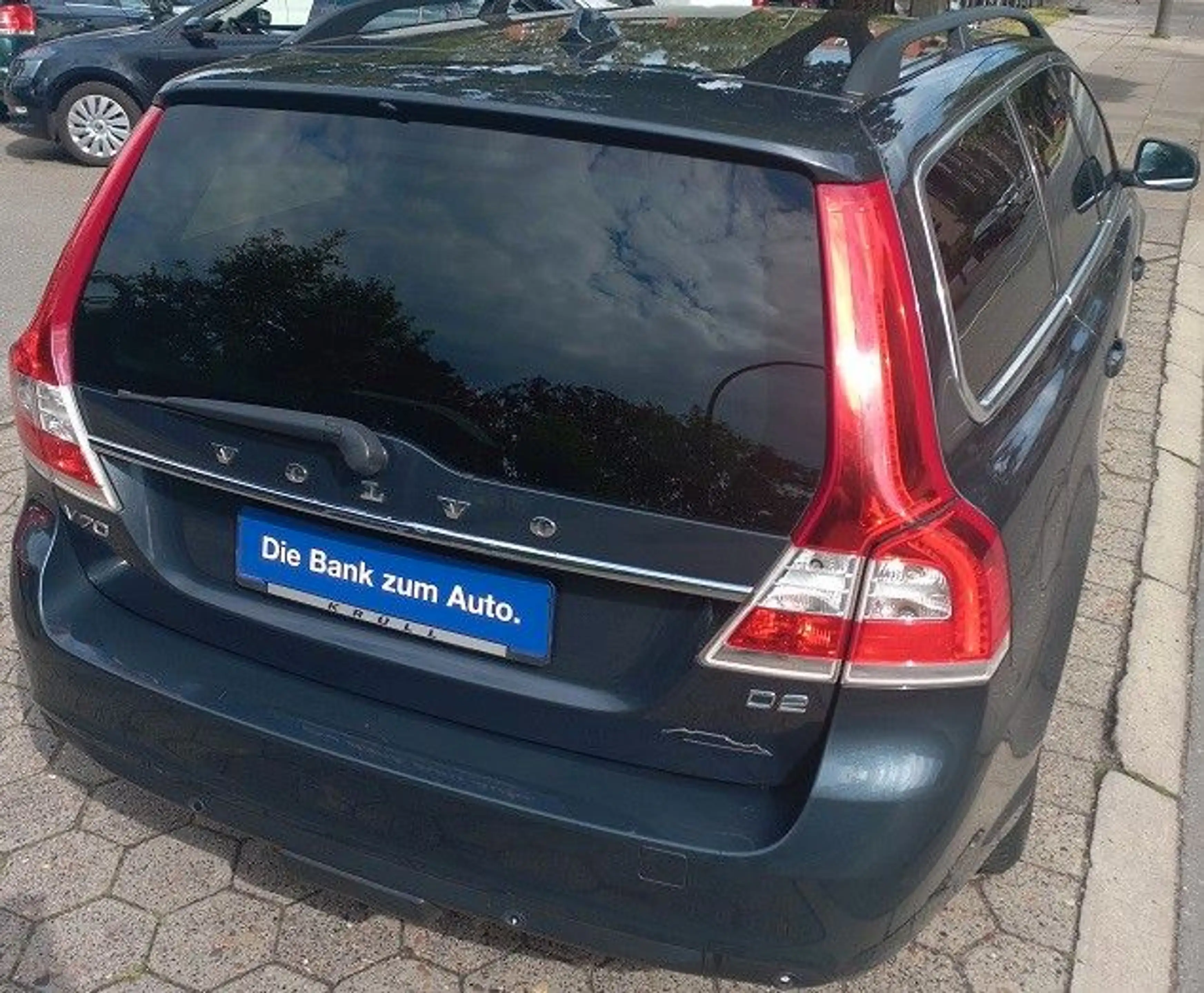 Volvo V70 2,0D Aut. Klima SHZ Navi Xenon AHK Tempo BC — photo 9