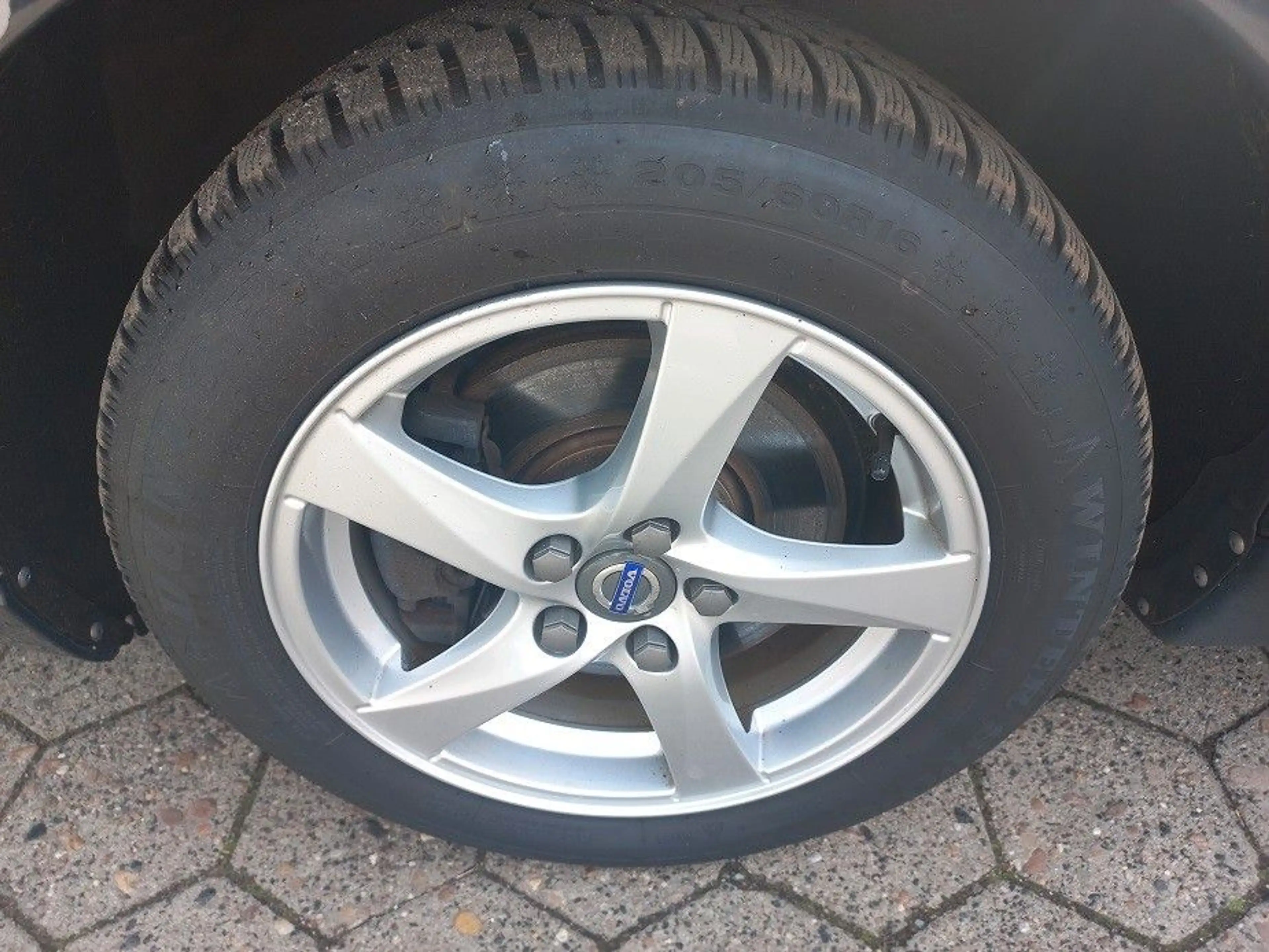 Volvo V70 2,0D Aut. Klima SHZ Navi Xenon AHK Tempo BC — photo 33