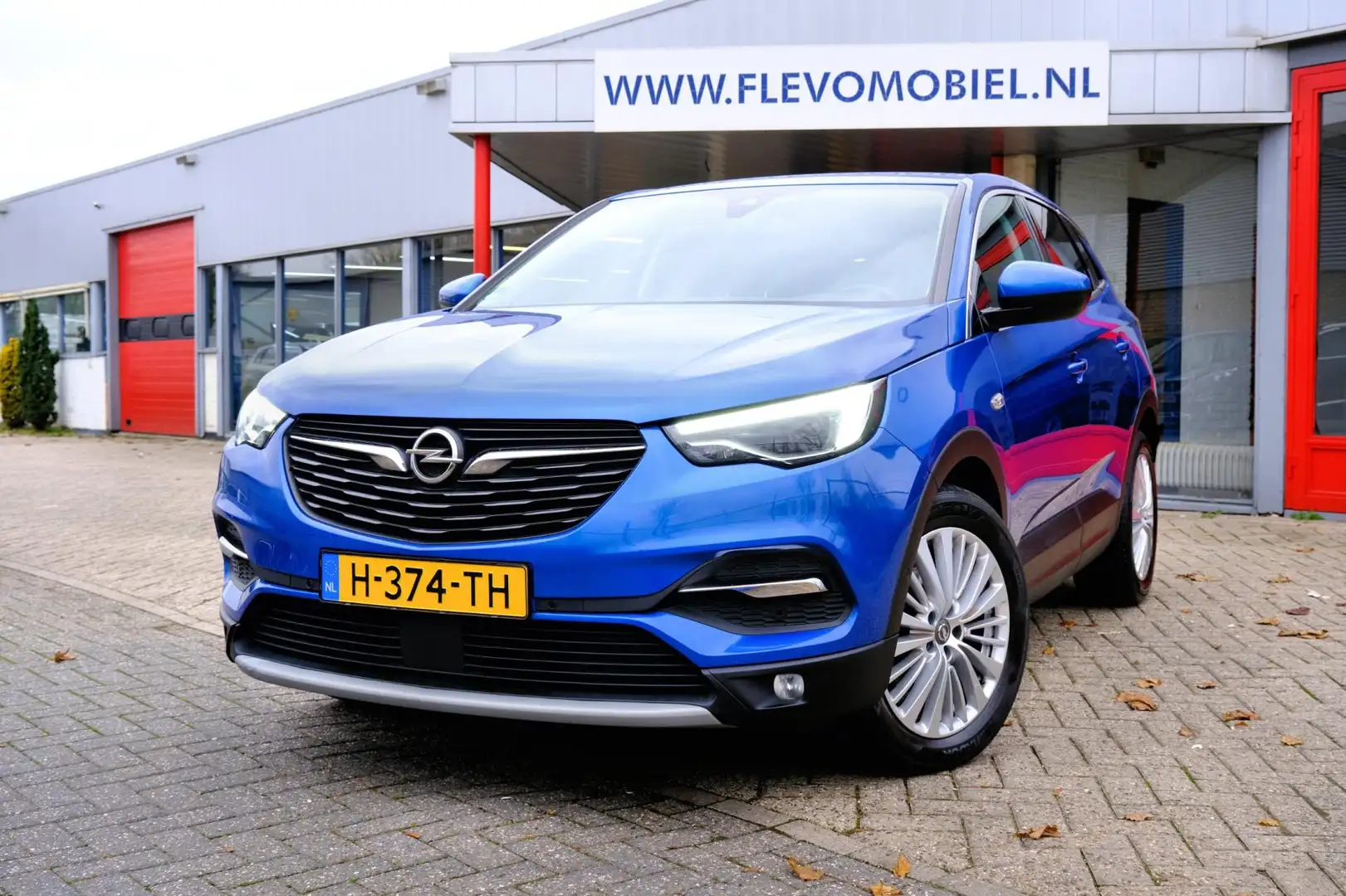Opel Grandland X 1.5 CDTi 131pk Business Executive Navi|Cam|Half Le Modrá - 1