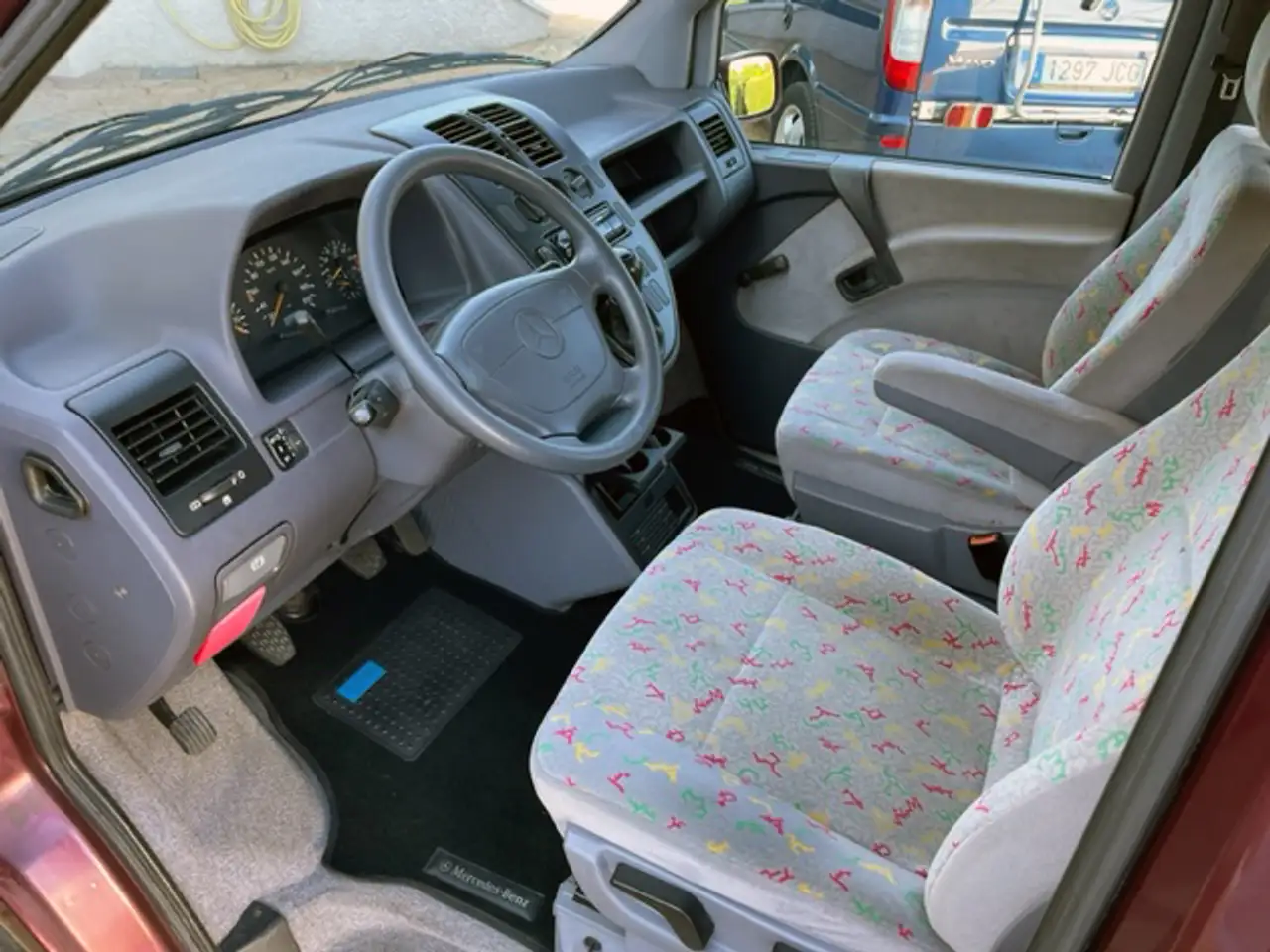 Mercedes-Benz Vito F 114, foto 6