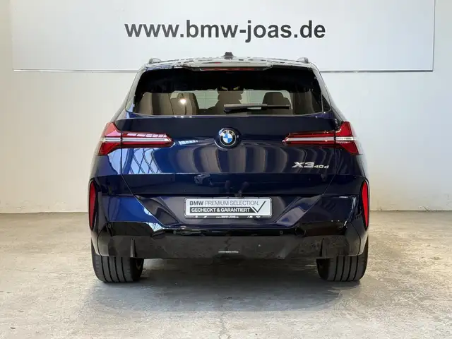 BMW X3 view 14