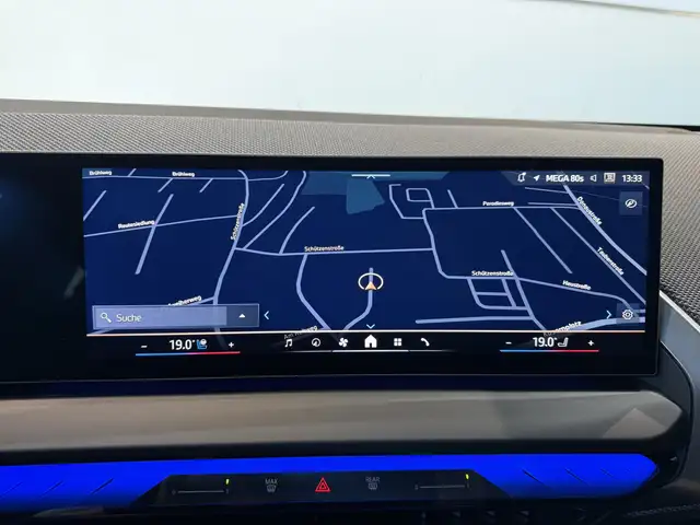 BMW X3 view 5