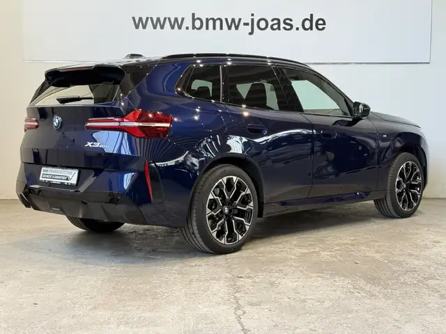 BMW X3 view 13