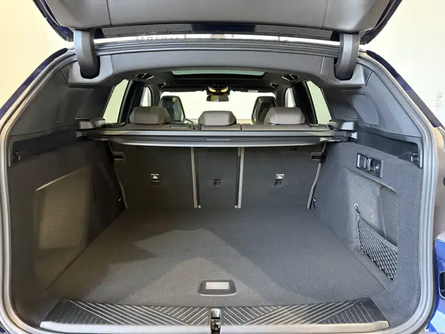BMW X3 view 10