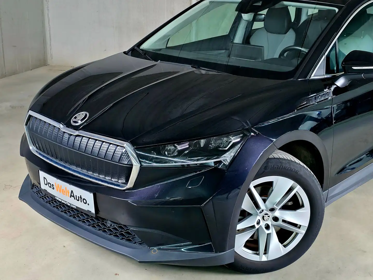 Skoda Enyaq iV 80 Loft Schwarz - 2