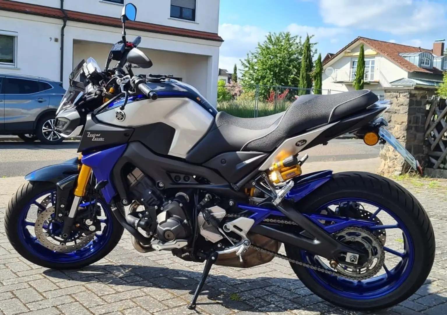 Yamaha MT-09 SP *ÖHLINS* Plateado - 2