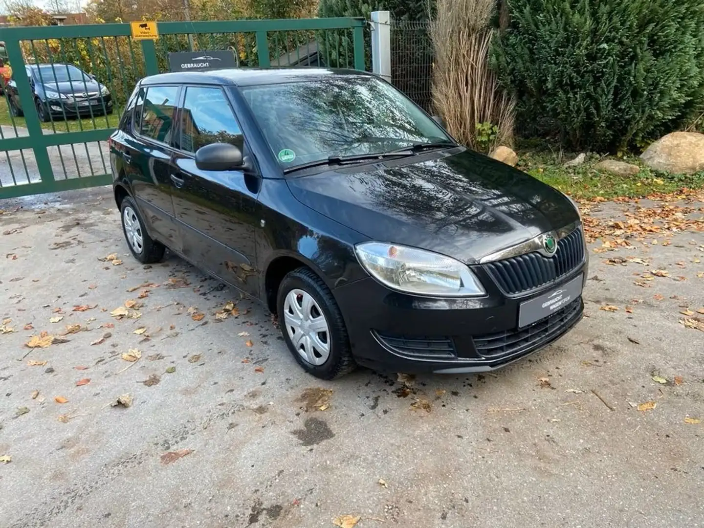 Skoda Fabia Schwarz - 2