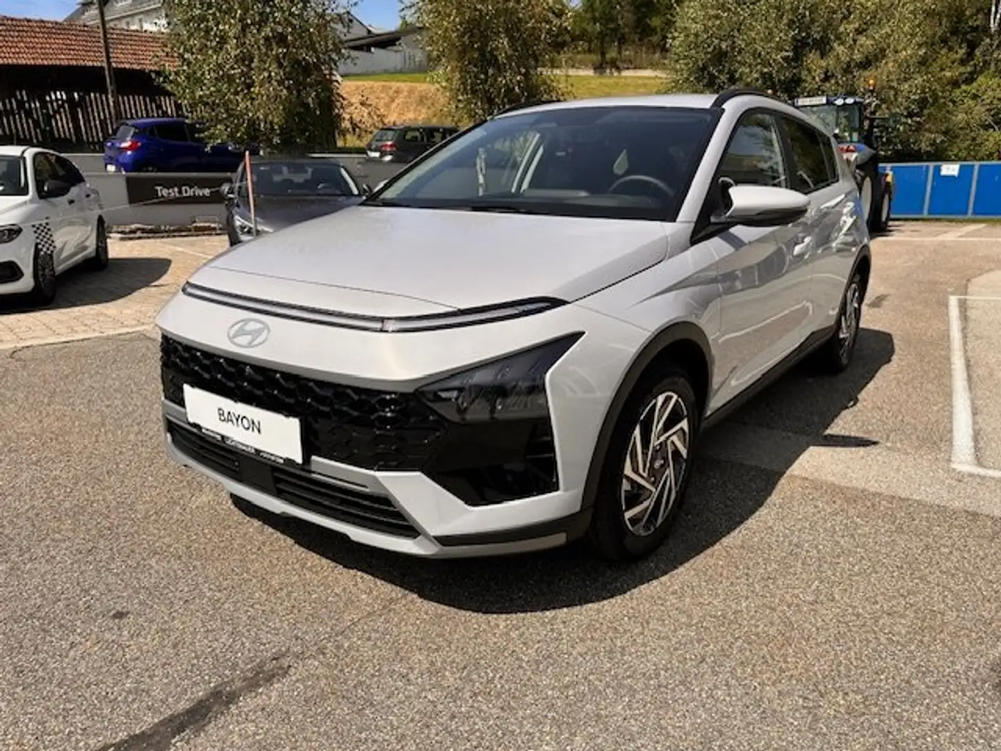 Hyundai BAYON Go Plus incl. Winterräder Gris - 1