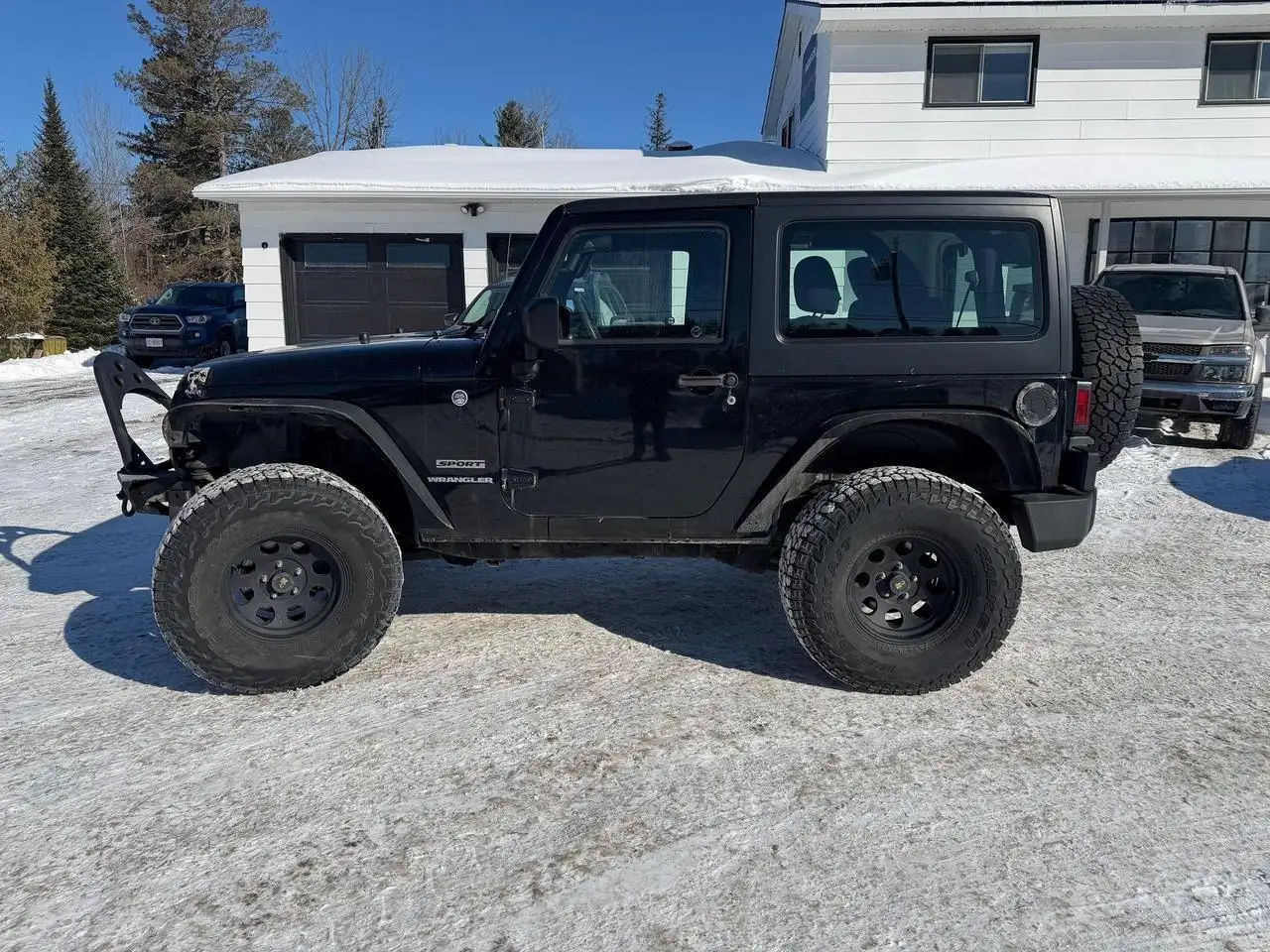 Jeep Wrangler снимка Jeep Wrangler