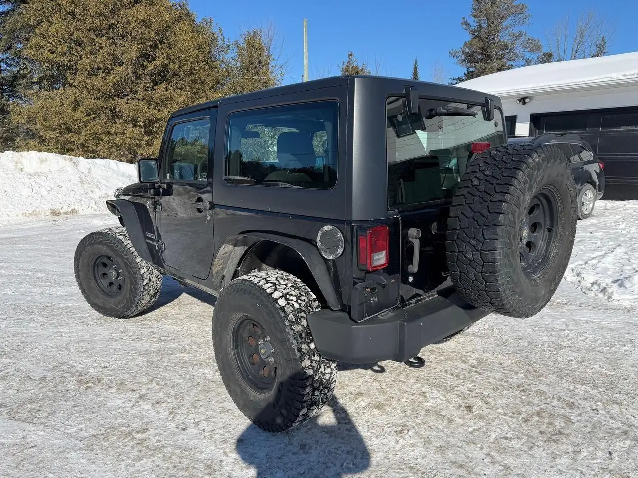 Jeep Wrangler снимка Jeep Wrangler