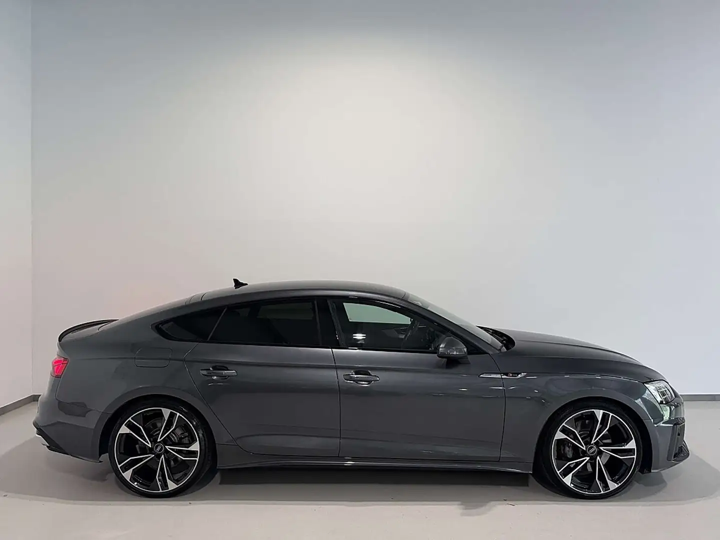 Audi A5 SB 50 TDI quattro S-Line/Navi/HEAD-UP/Standheizung Grau - 2
