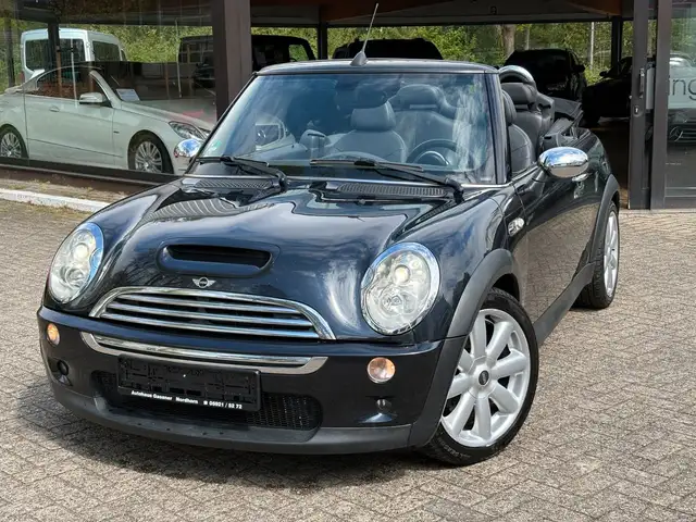 MINI Cooper S Cabrio *LEDER*XENON*SPORT*